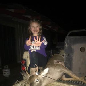 Meet your Posher, Sissy